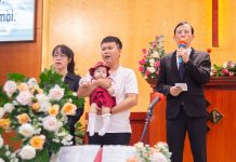 Lễ Dâng Con Huy Tú và Quỳnh Trang